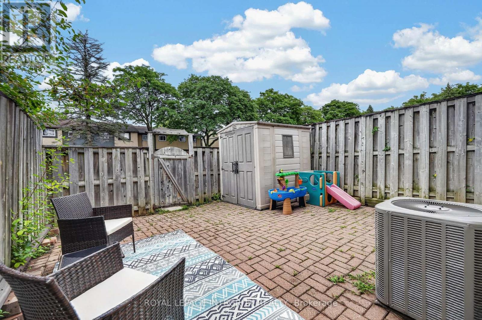 1352 Bakker Court, Ottawa, Ontario  K1C 2K4 - Photo 34 - X13638270