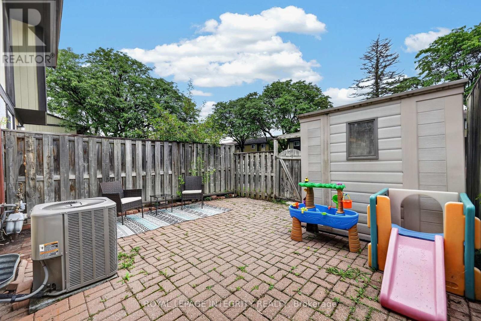 1352 Bakker Court, Ottawa, Ontario  K1C 2K4 - Photo 35 - X13638270