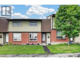 1352 BAKKER COURT, Ottawa, Ontario