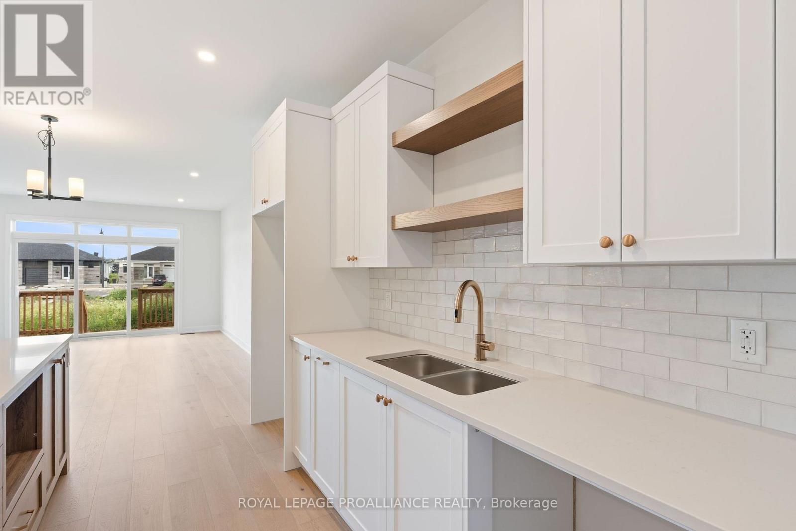 1051 Moore Street, Brockville, Ontario  K6V 0H1 - Photo 24 - X13638240