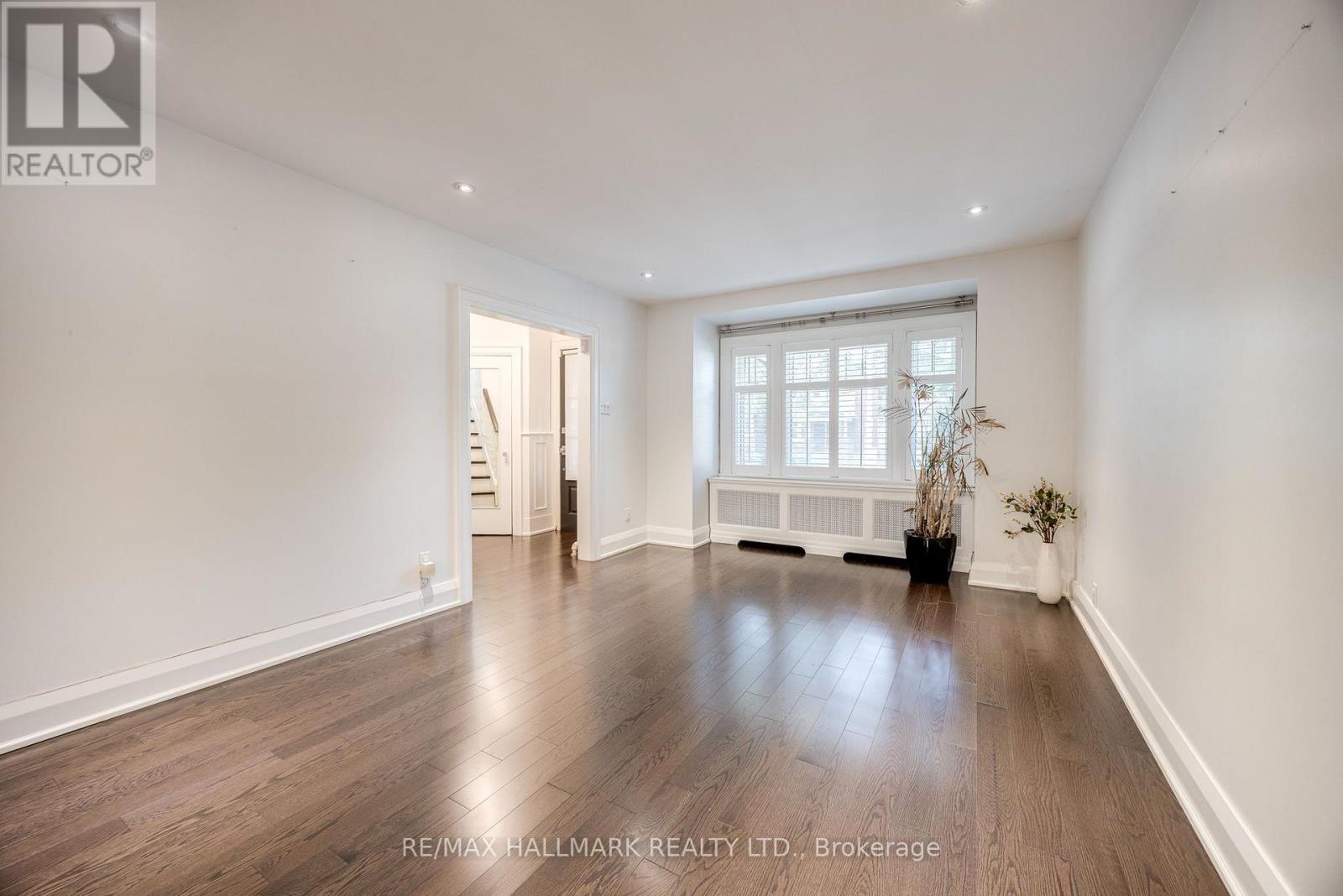 15 Mcnairn Avenue, Toronto, Ontario  M5M 2H4 - Photo 6 - C13638188