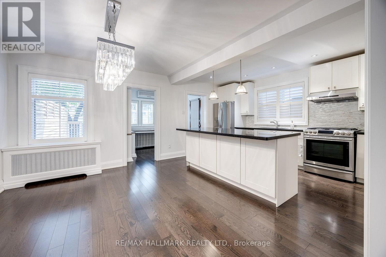 15 Mcnairn Avenue, Toronto, Ontario  M5M 2H4 - Photo 7 - C13638188