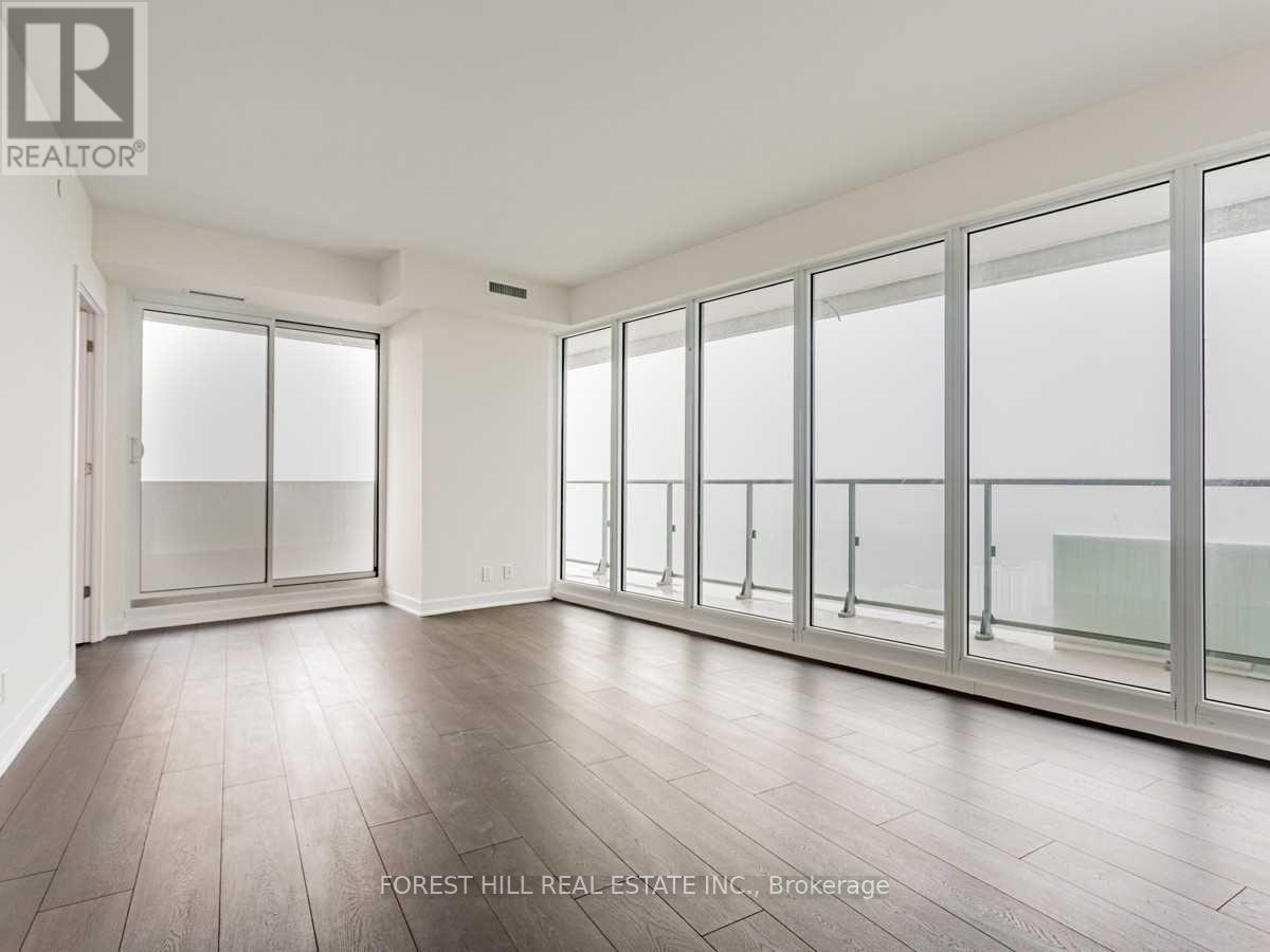 5702 - 2221 YONGE STREET Toronto (Mount Pleasant West), ON M4S 2B4