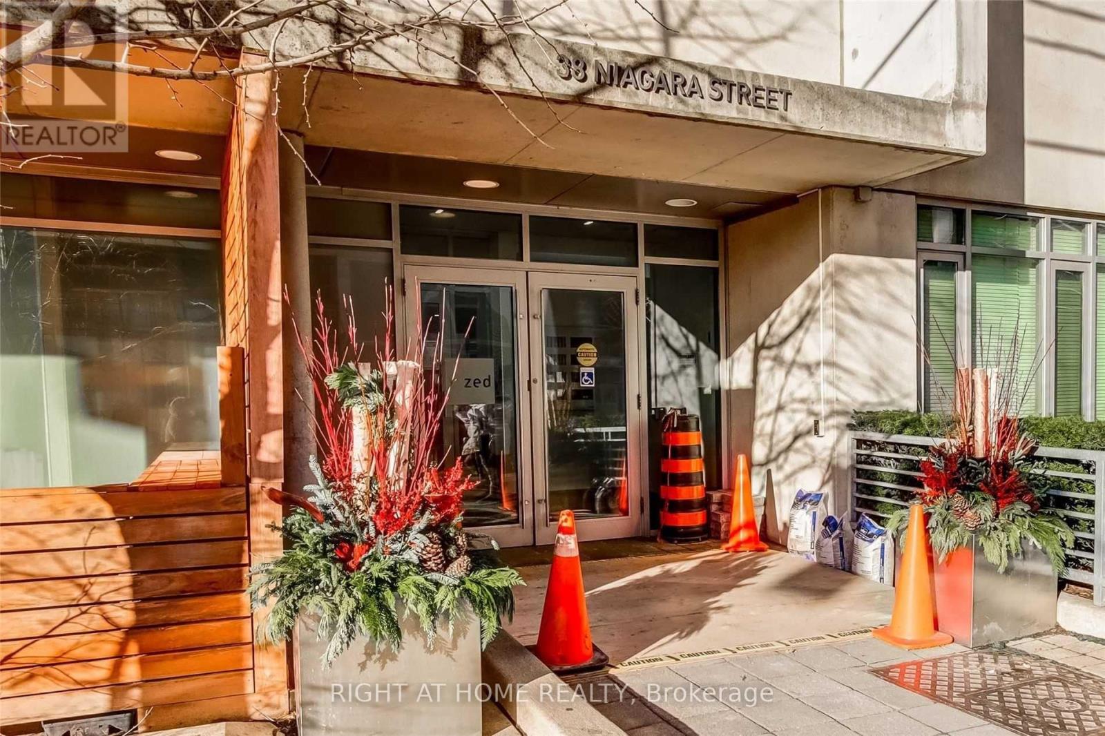 304 - 38 Niagara Street, Toronto, Ontario  M5V 3X1 - Photo 2 - C13638212