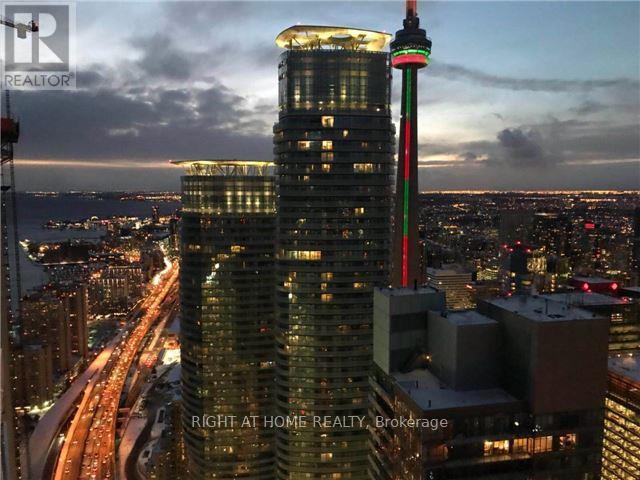 6504 - 100 Harbour Street, Toronto, Ontario  M5J 0B5 - Photo 3 - C13638236