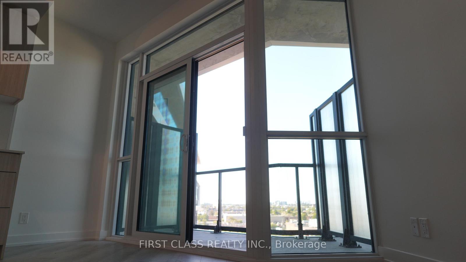 819 - 20 Deans Drive, Toronto, Ontario  M1L 0J7 - Photo 5 - E13638192