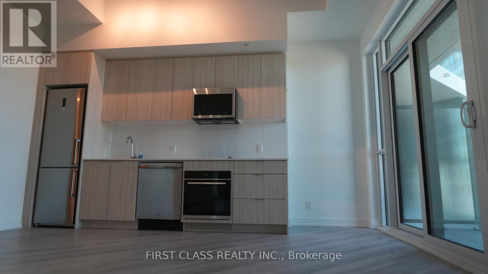 819 - 20 Deans Drive, Toronto, Ontario  M1L 0J7 - Photo 7 - E13638192