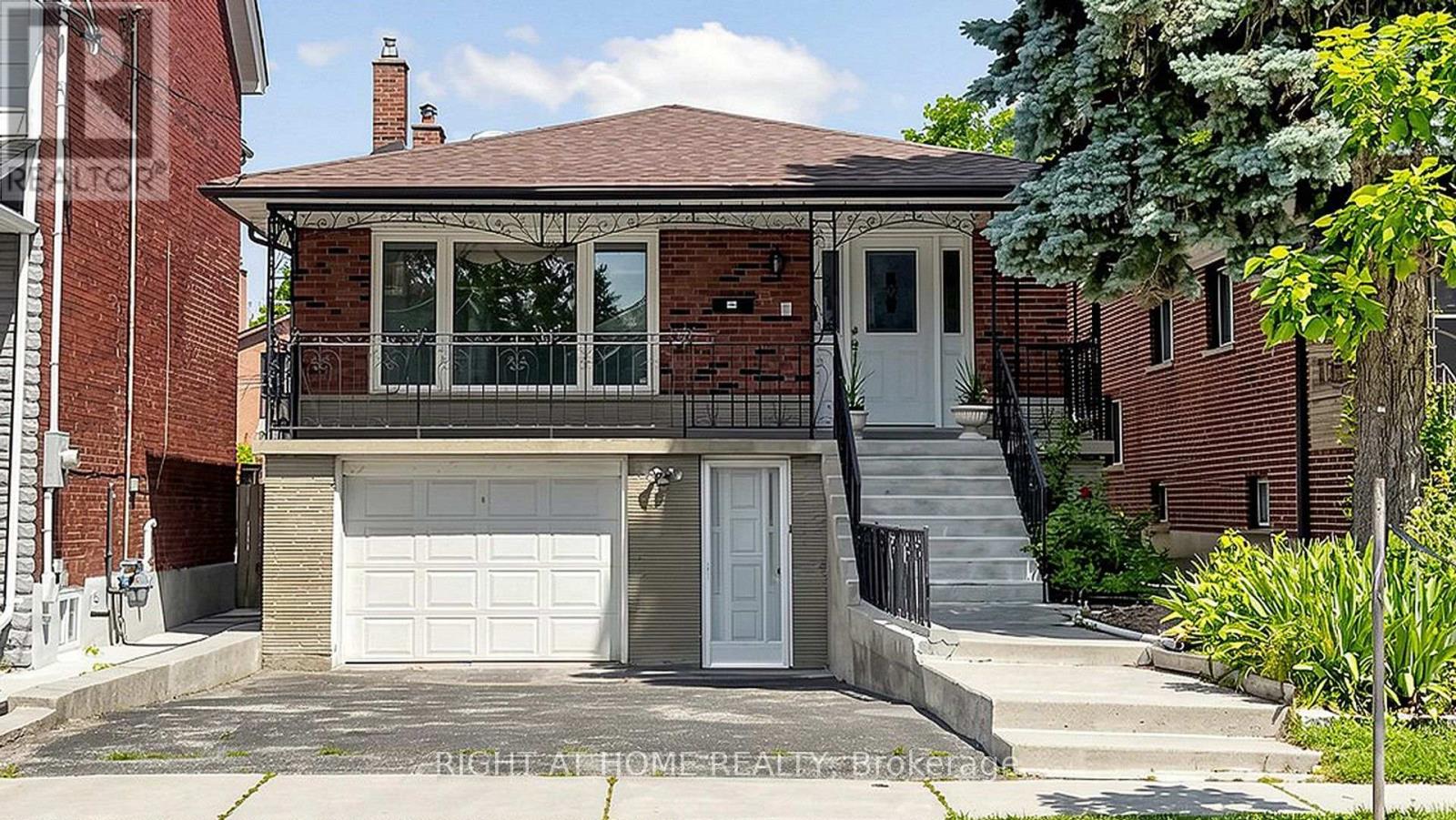 20 TORRENS AVENUE, Toronto, Ontario