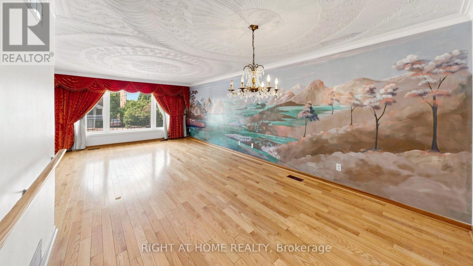 20 Torrens Avenue, Toronto, Ontario  M4K 2H8 - Photo 2 - E13638278