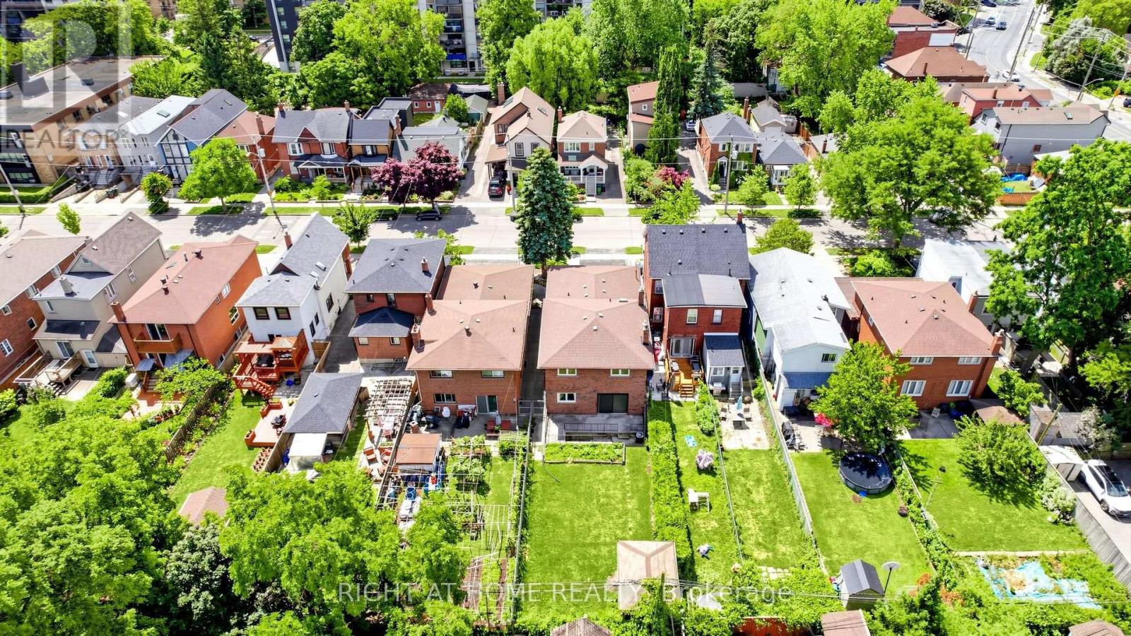 20 Torrens Avenue, Toronto, Ontario  M4K 2H8 - Photo 29 - E13638278