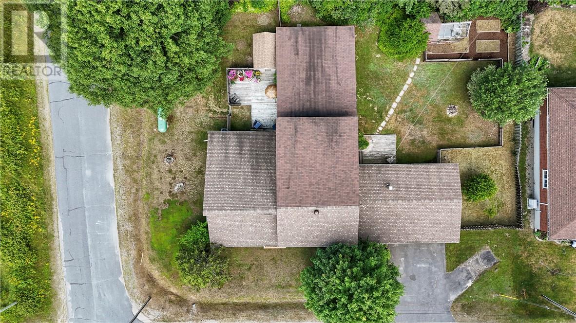 14 Minto Street, Webbwood, Ontario  P0P 2G0 - Photo 15 - 2129615