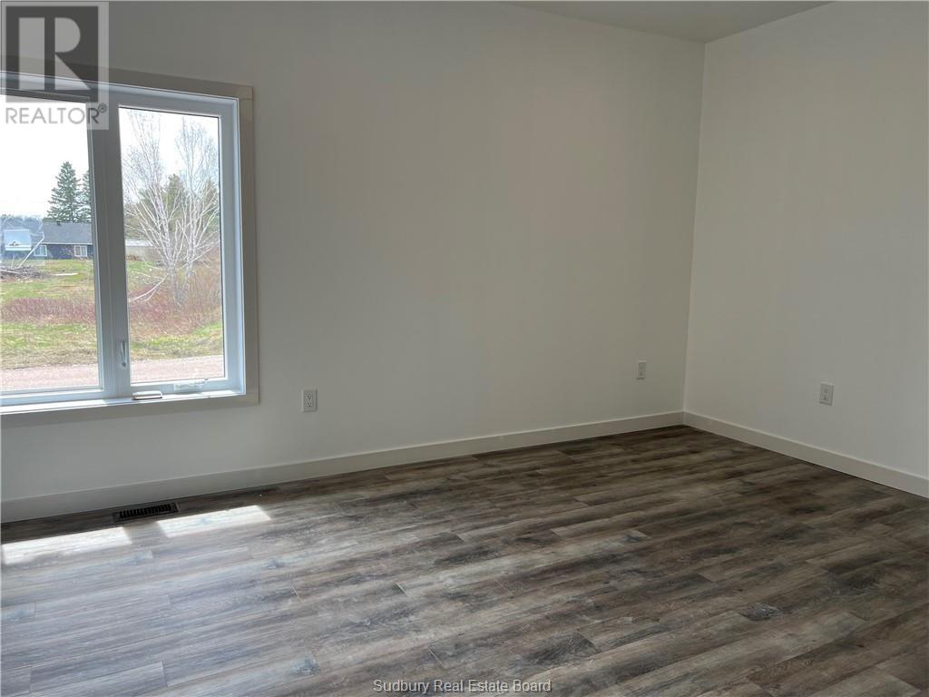 6 Parkview Street, St. Charles, Ontario  P0M 2W0 - Photo 11 - 2129603