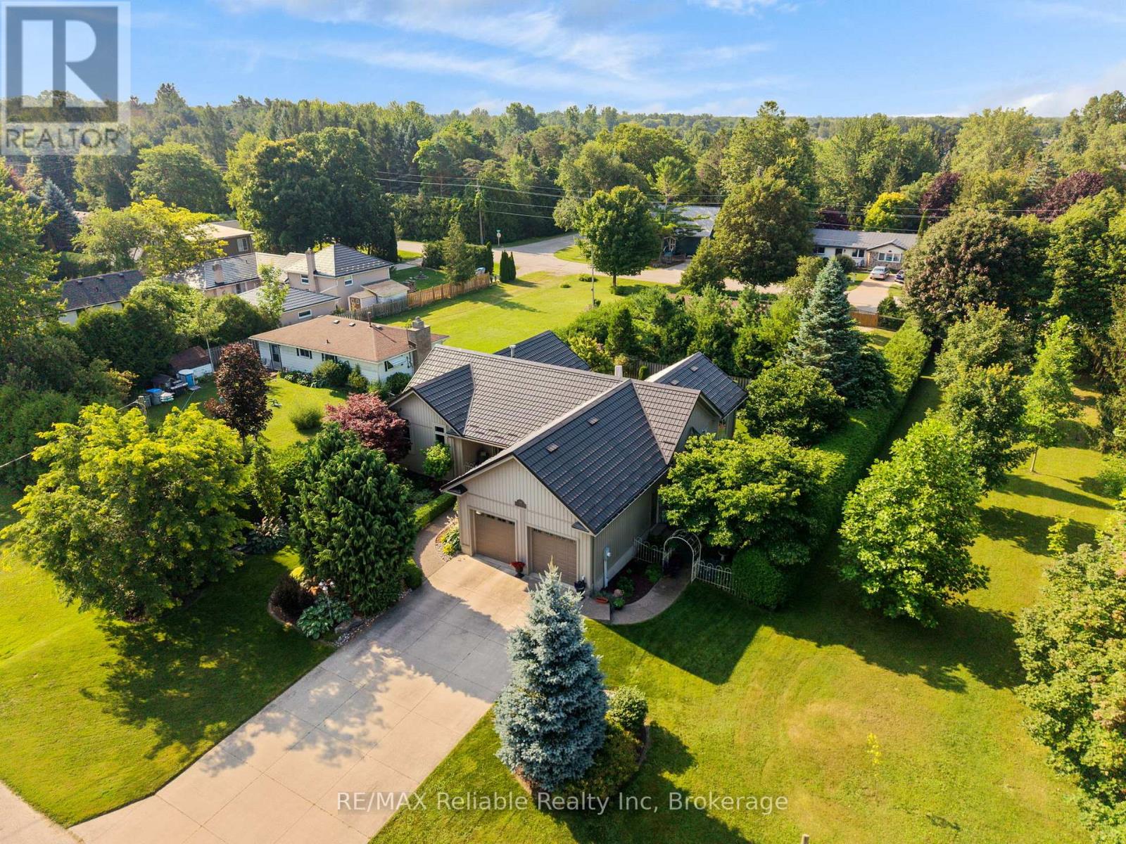 54 VICTORIA STREET, bluewater (bayfield), Ontario