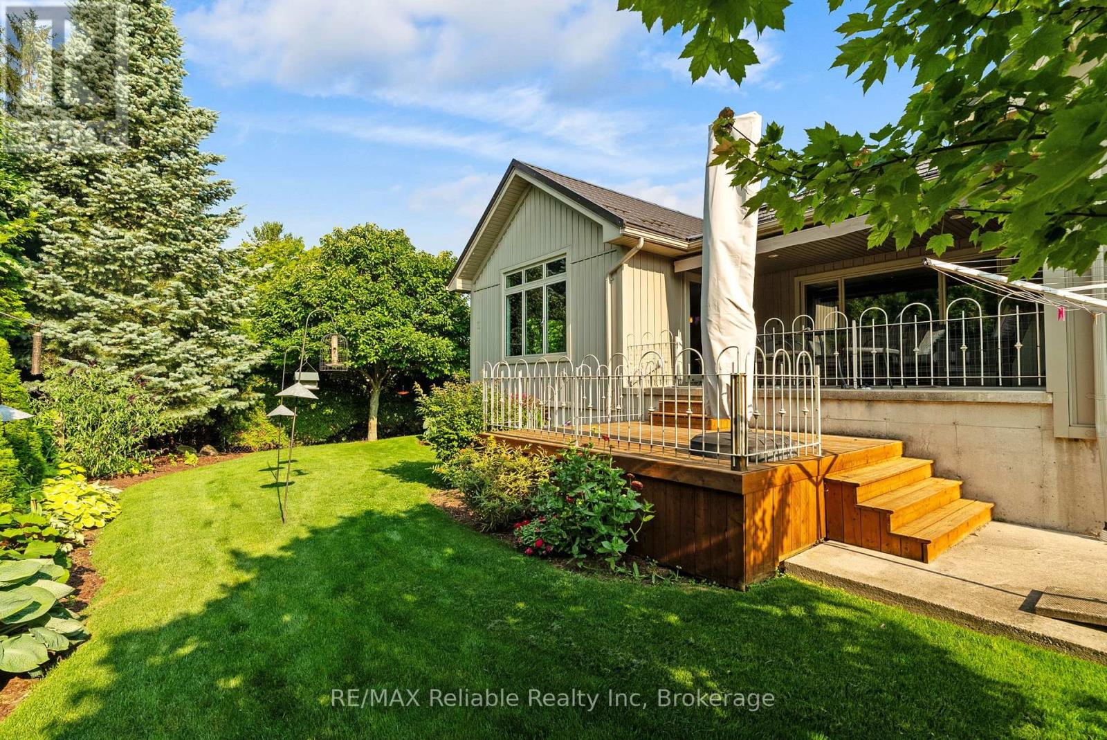 54 Victoria Street, Bluewater, Ontario  N0M 1G0 - Photo 12 - X13638194