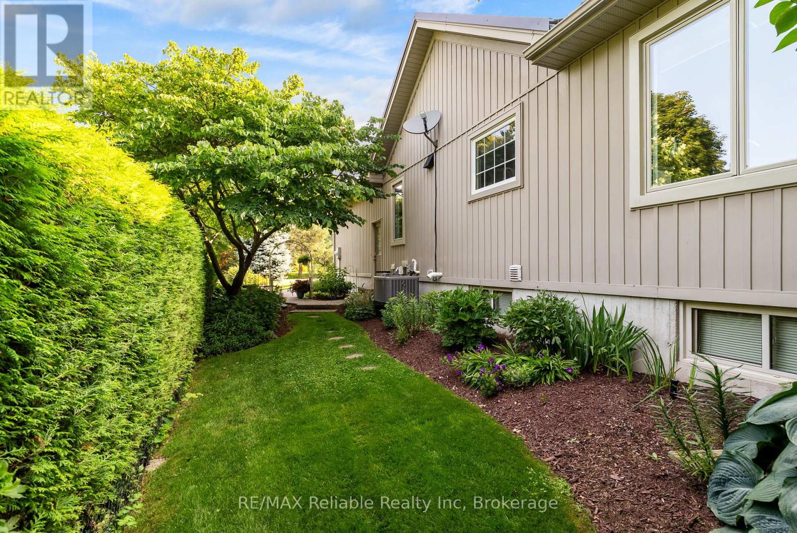 54 Victoria Street, Bluewater, Ontario  N0M 1G0 - Photo 9 - X13638194