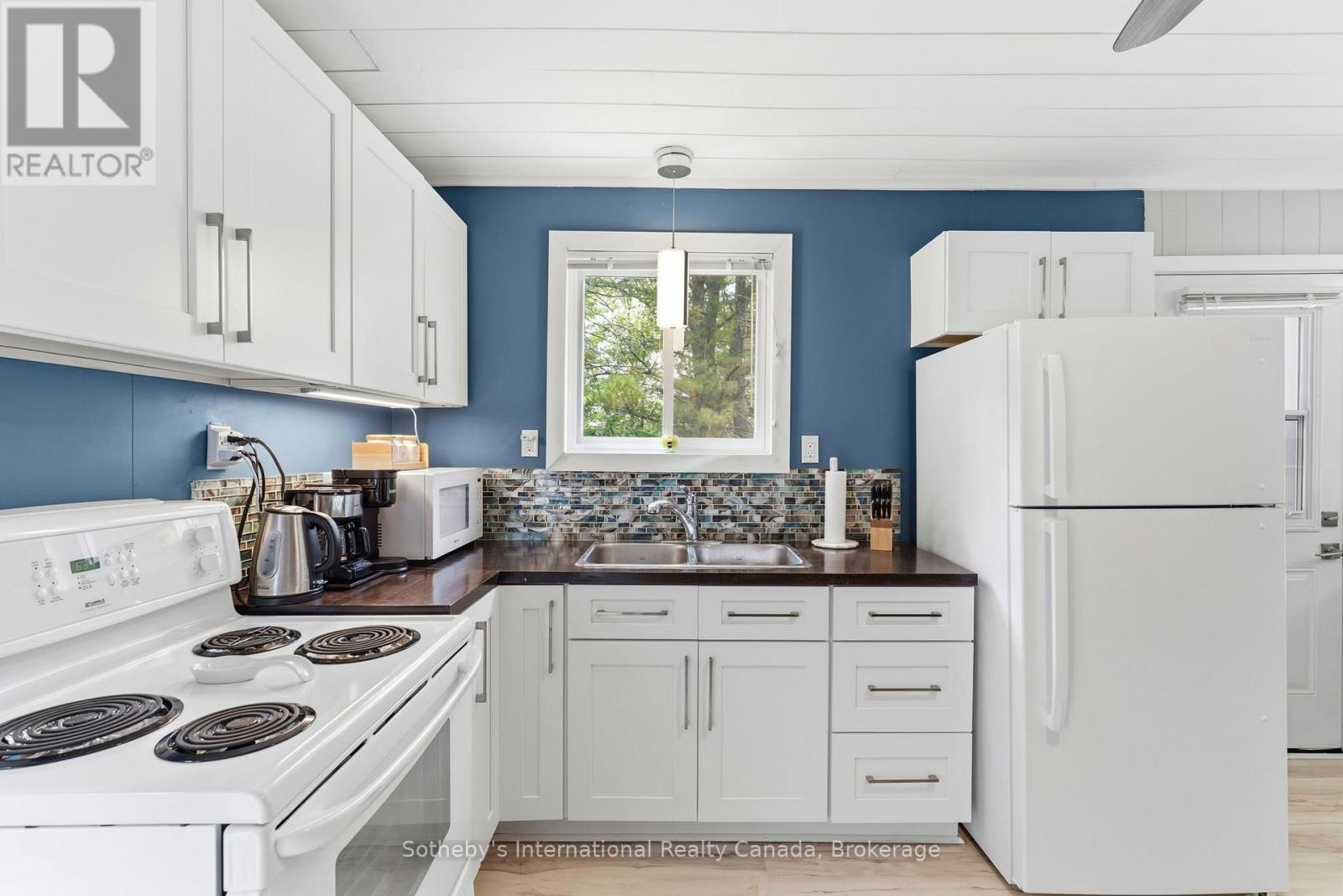 13 Pine Tree Road, Magnetawan, Ontario  P0A 1P0 - Photo 13 - X13638230