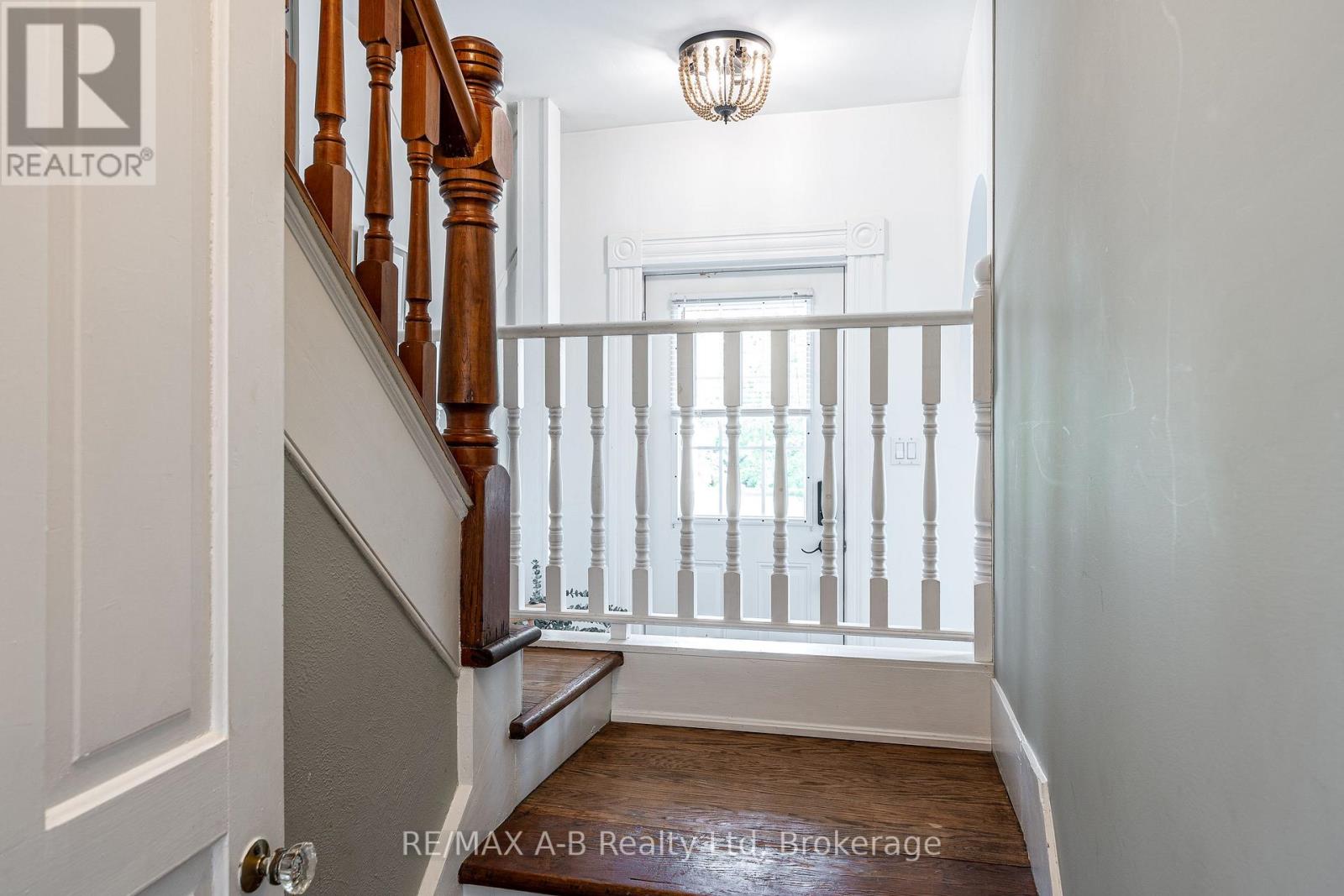 104 Ontario Street S, St. Marys, Ontario  N4X 1C2 - Photo 28 - X13638318