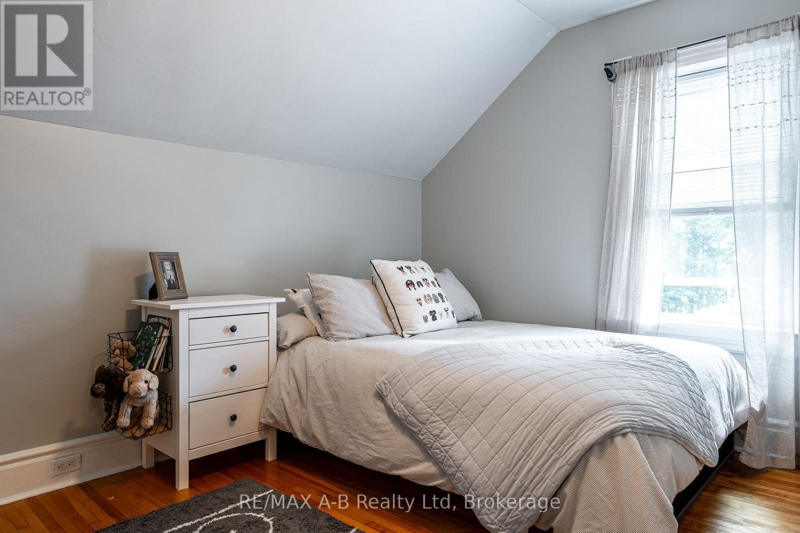 104 Ontario Street S, St. Marys, Ontario  N4X 1C2 - Photo 32 - X13638318