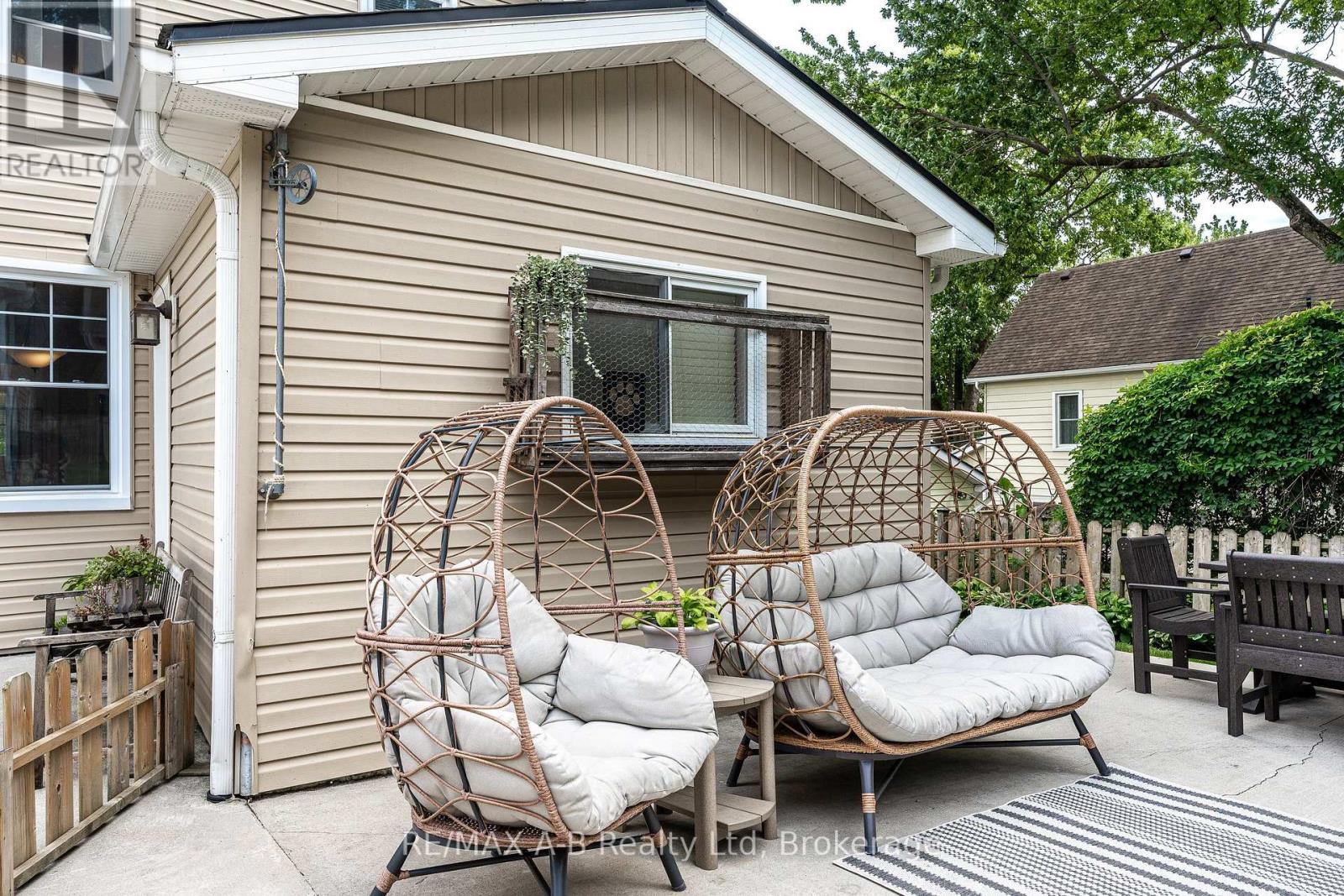 104 Ontario Street S, St. Marys, Ontario  N4X 1C2 - Photo 41 - X13638318