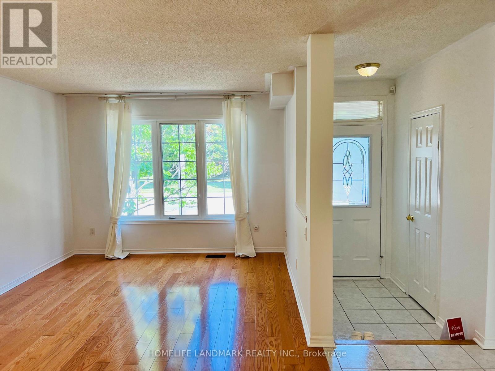 309 Bantry Avenue, Richmond Hill, Ontario  L4B 4M7 - Photo 2 - N13638234