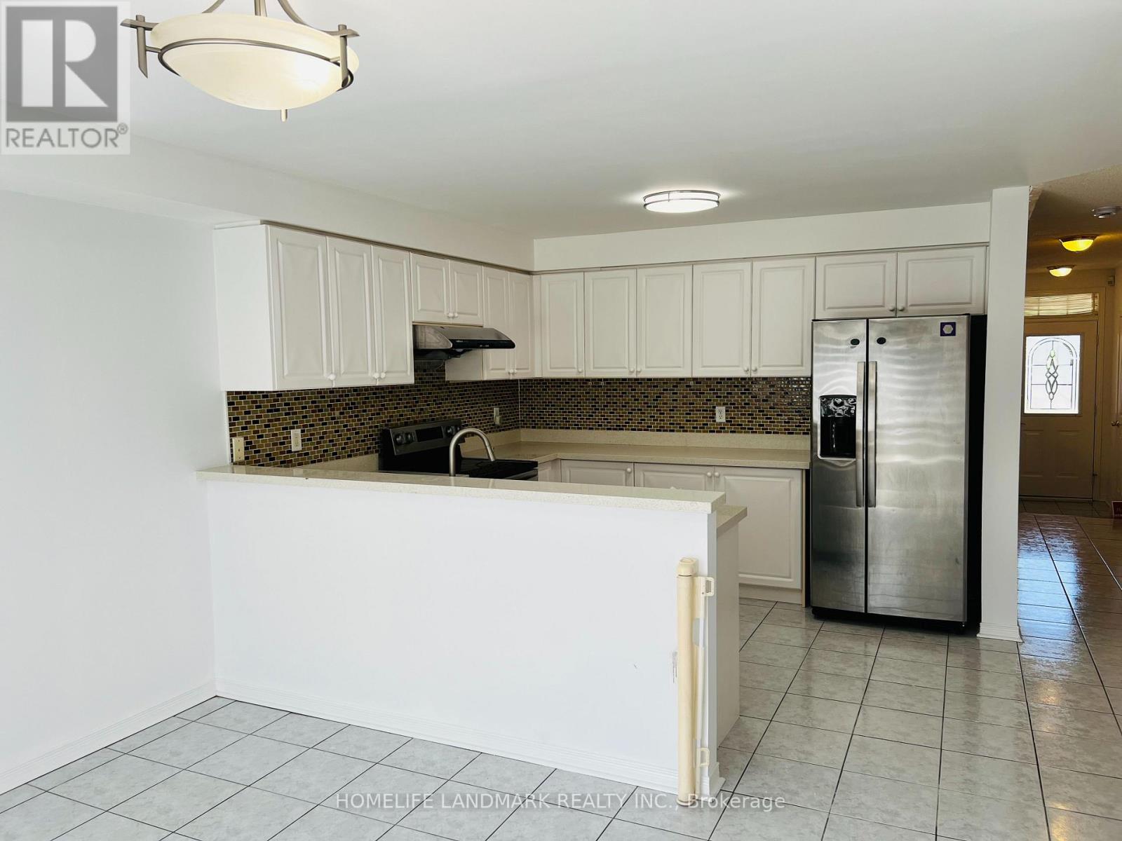 309 Bantry Avenue, Richmond Hill, Ontario  L4B 4M7 - Photo 5 - N13638234