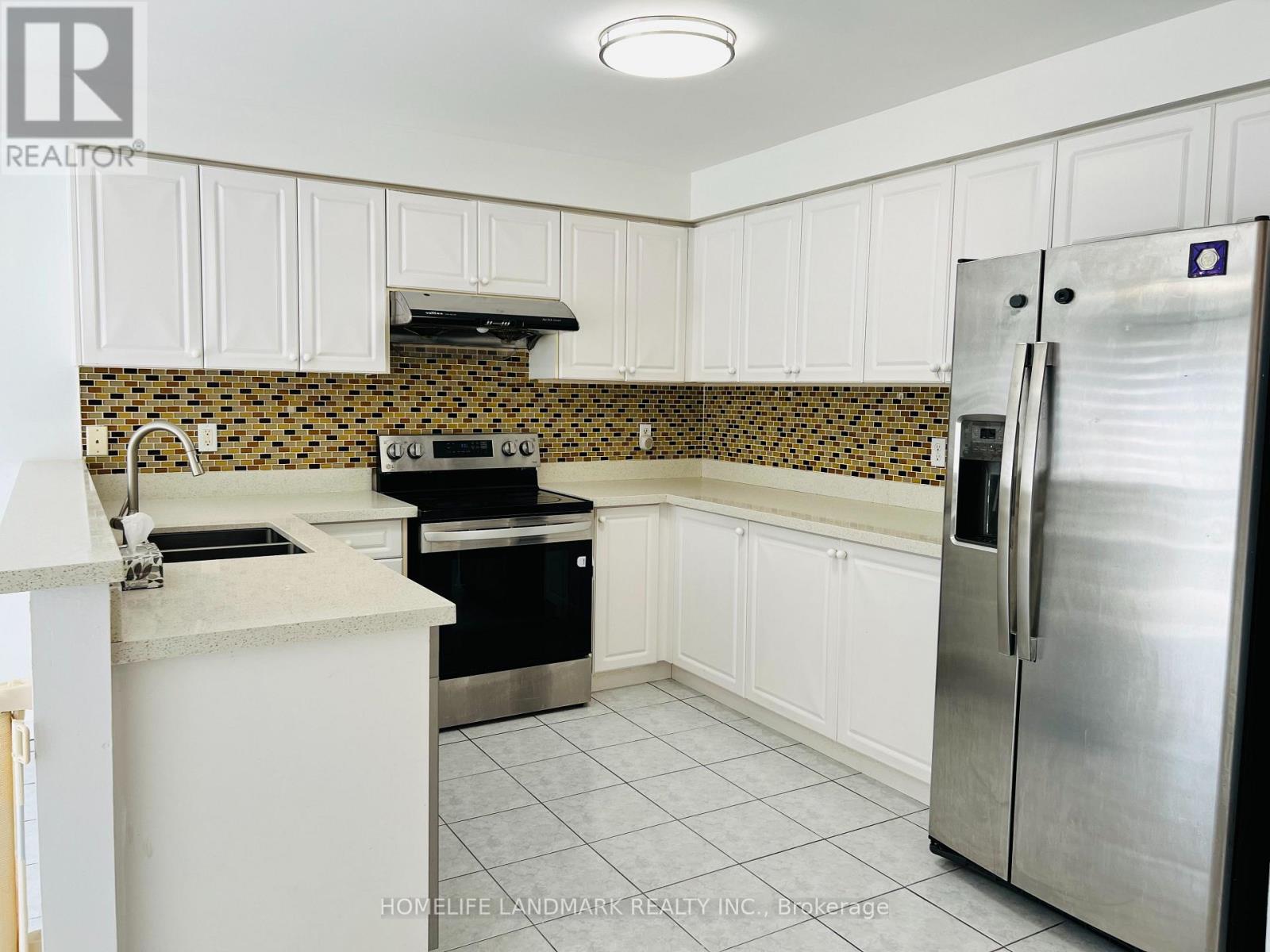 309 Bantry Avenue, Richmond Hill, Ontario  L4B 4M7 - Photo 6 - N13638234