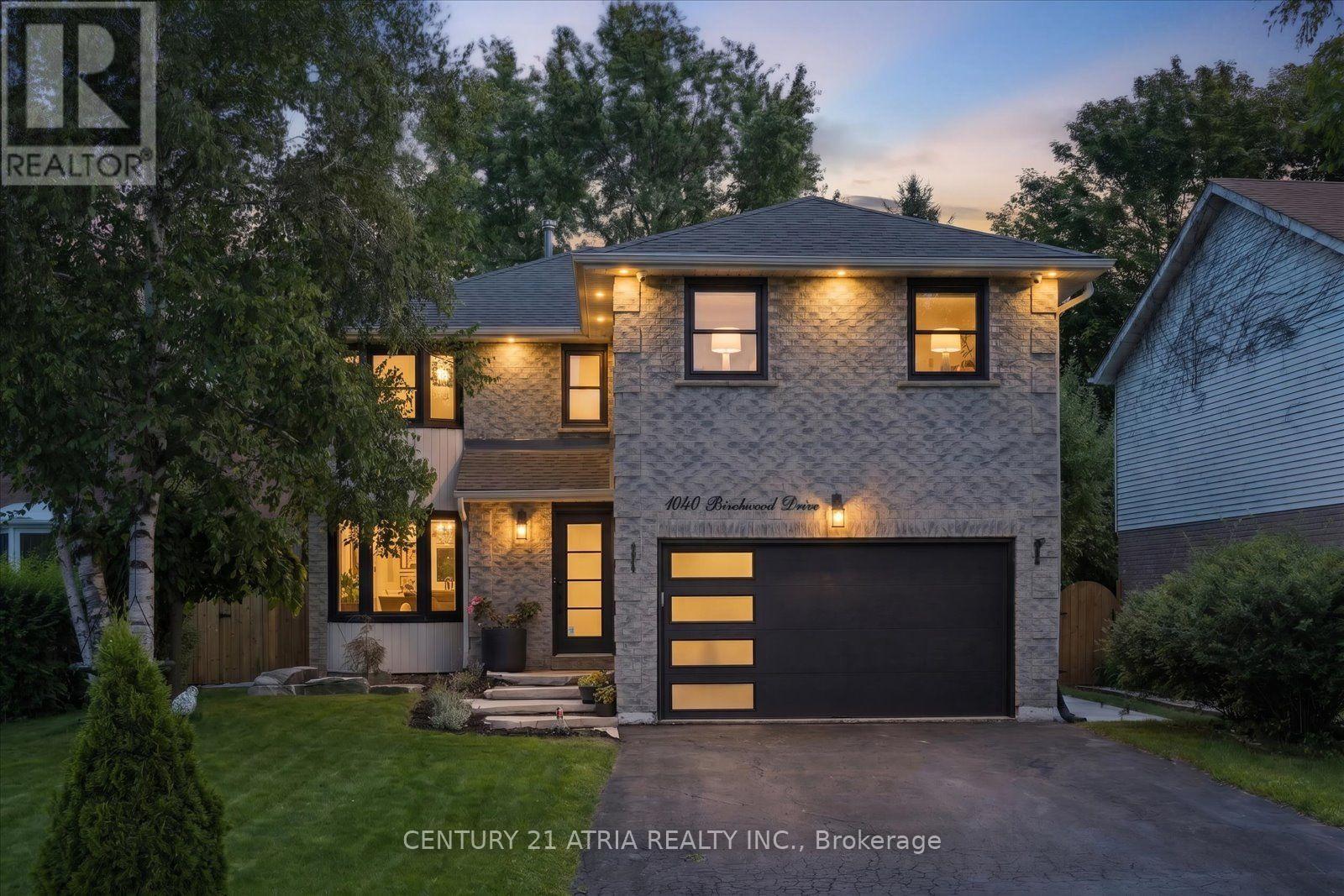 1040 BIRCHWOOD DRIVE, Newmarket, Ontario