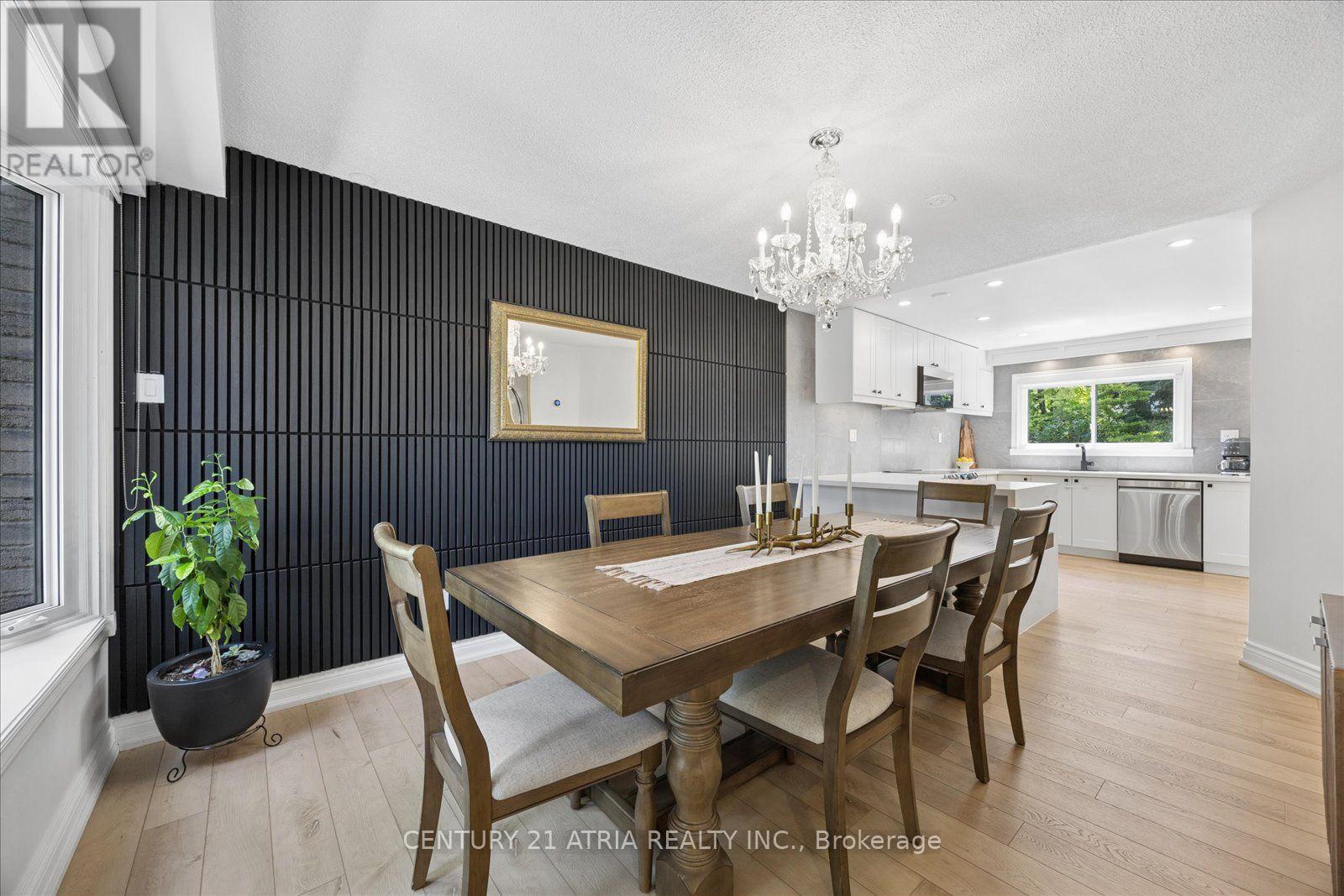 1040 Birchwood Drive, Newmarket, Ontario L3Y 6J8 - Photo 11 - N13638320
