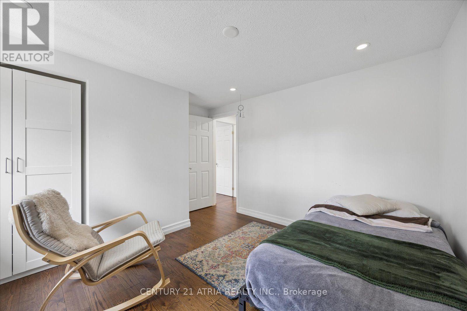 1040 Birchwood Drive, Newmarket, Ontario L3Y 6J8 - Photo 21 - N13638320