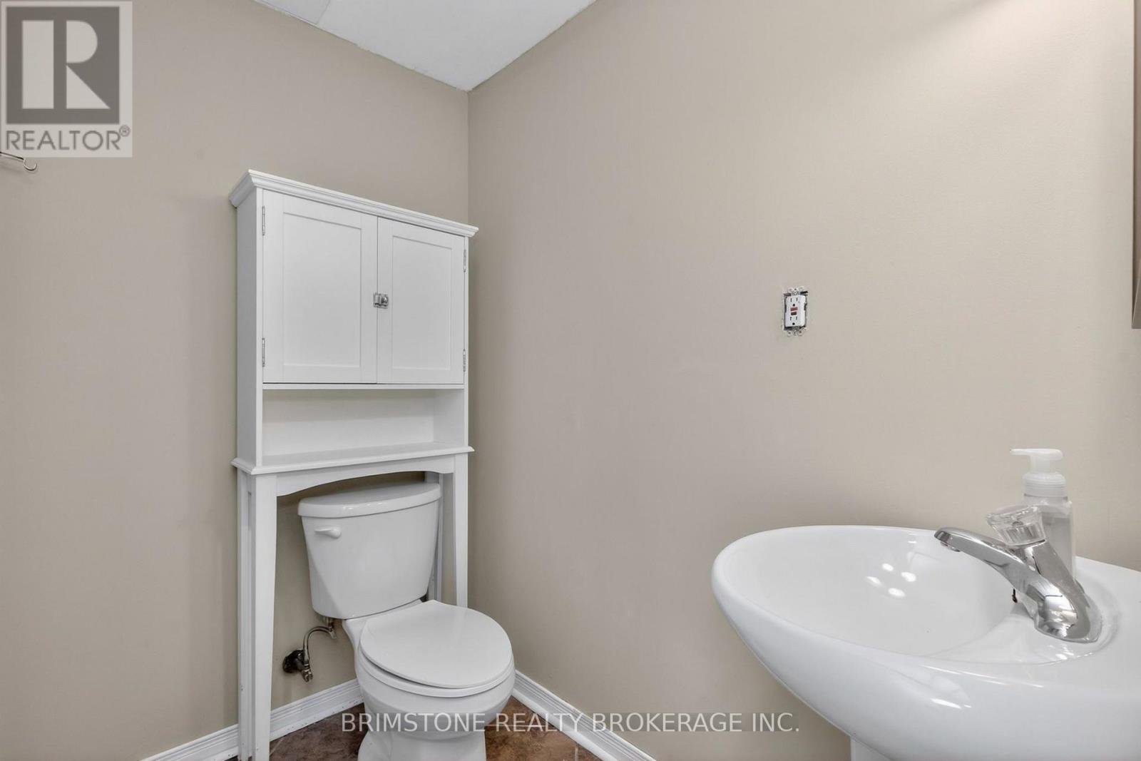 9 Holly Meadow Road, Barrie, Ontario  L4N 8S1 - Photo 17 - S13638182