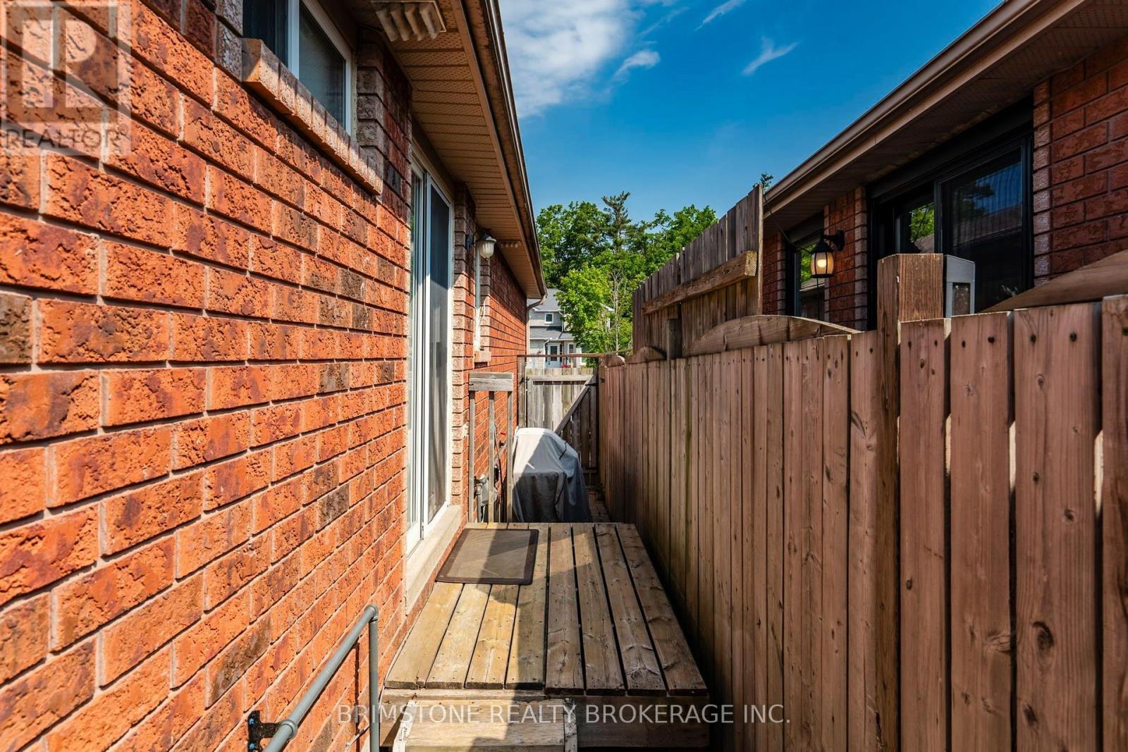 9 Holly Meadow Road, Barrie, Ontario  L4N 8S1 - Photo 23 - S13638182
