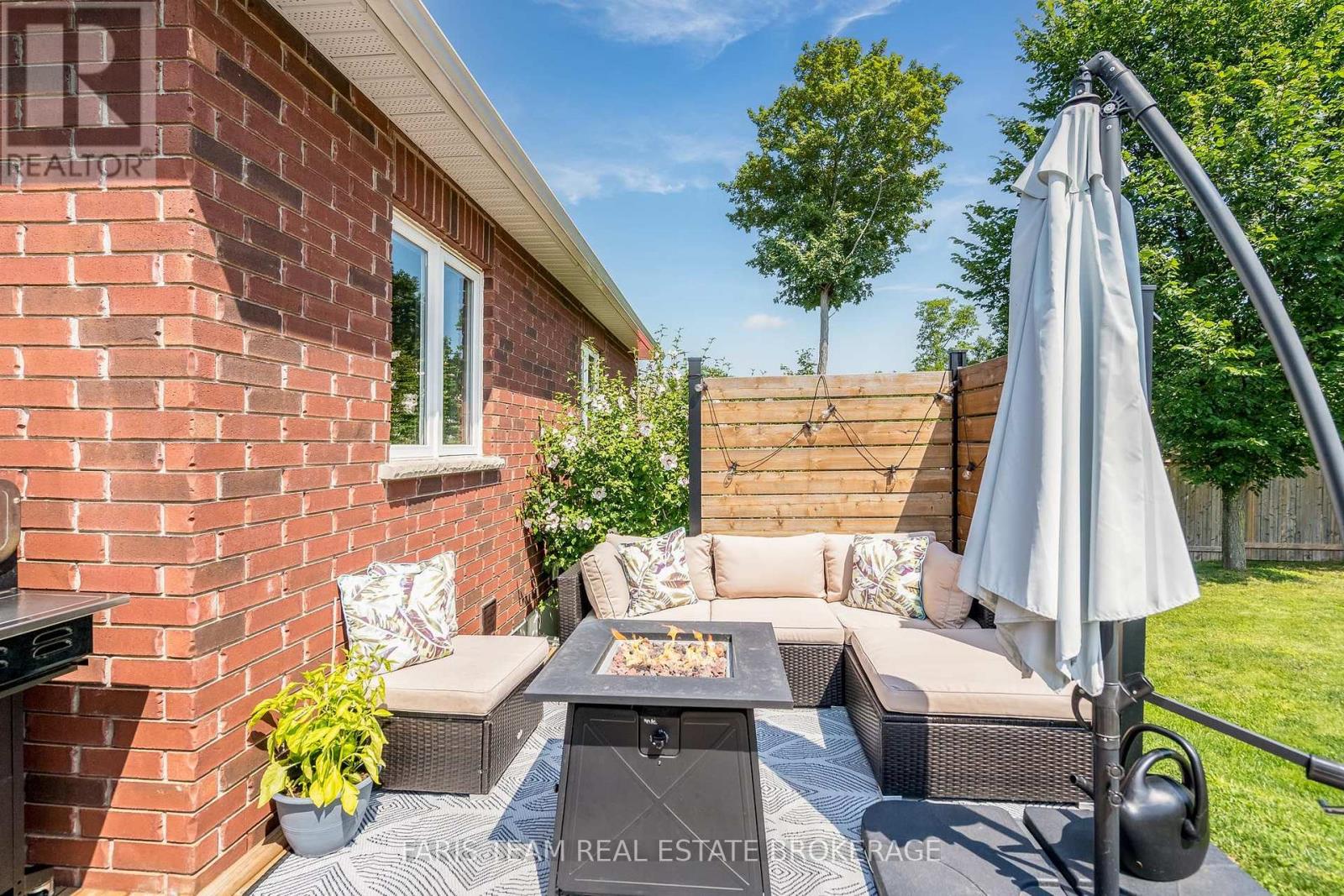 17 Hunter Avenue, Tay, Ontario  L0K 2A0 - Photo 33 - S13638262
