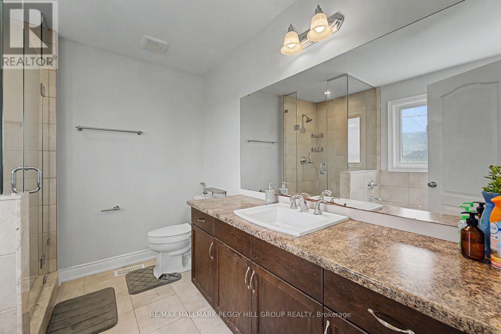 Upper - 53 Nathan Crescent, Barrie, Ontario  L4N 0S4 - Photo 8 - S13638280
