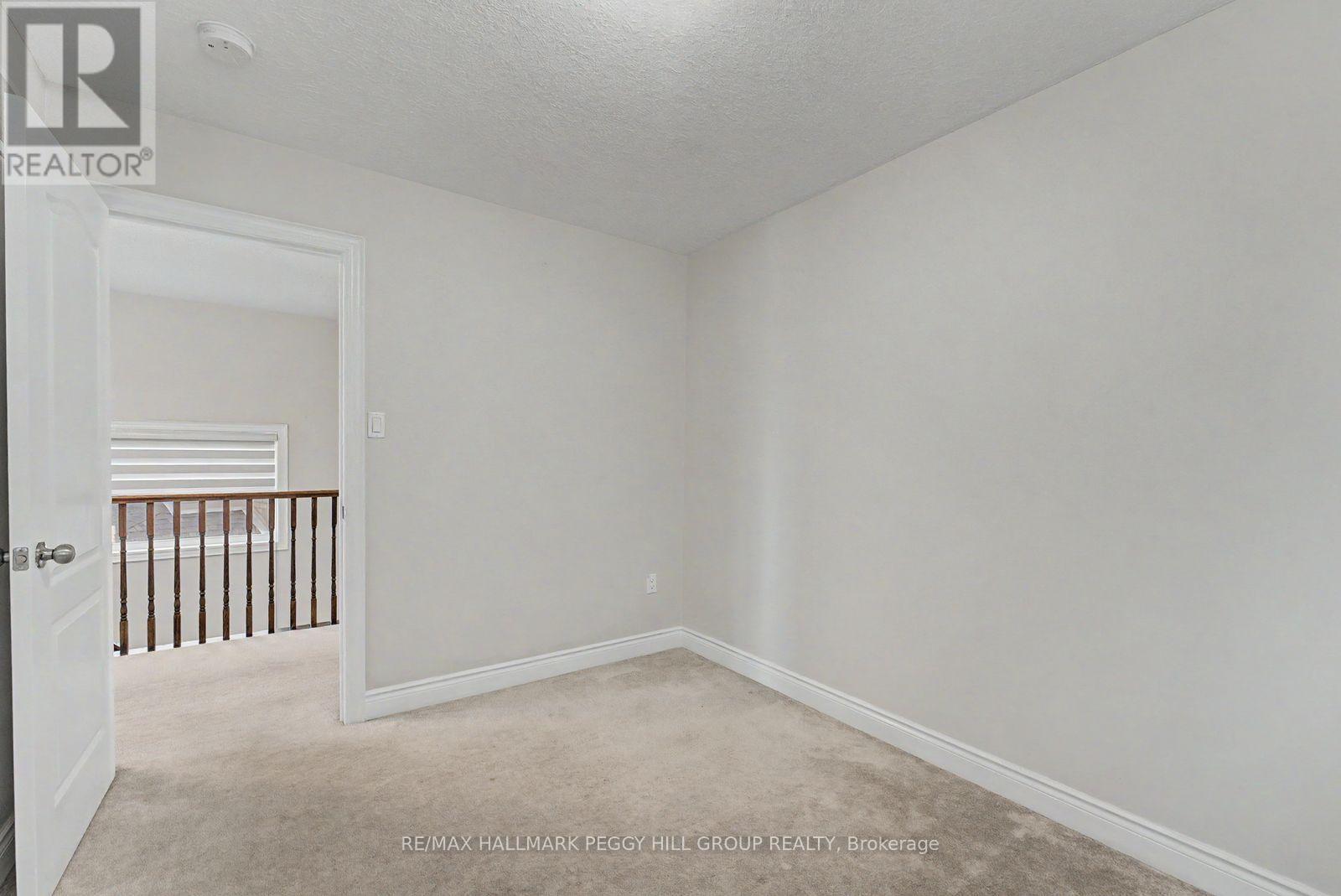Upper - 53 Nathan Crescent, Barrie, Ontario  L4N 0S4 - Photo 9 - S13638280