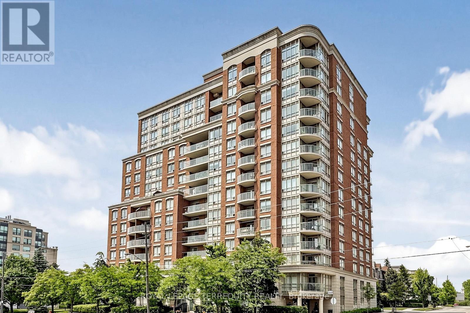 LPH 1 - 2 CLAIRTRELL ROAD, Toronto, Ontario