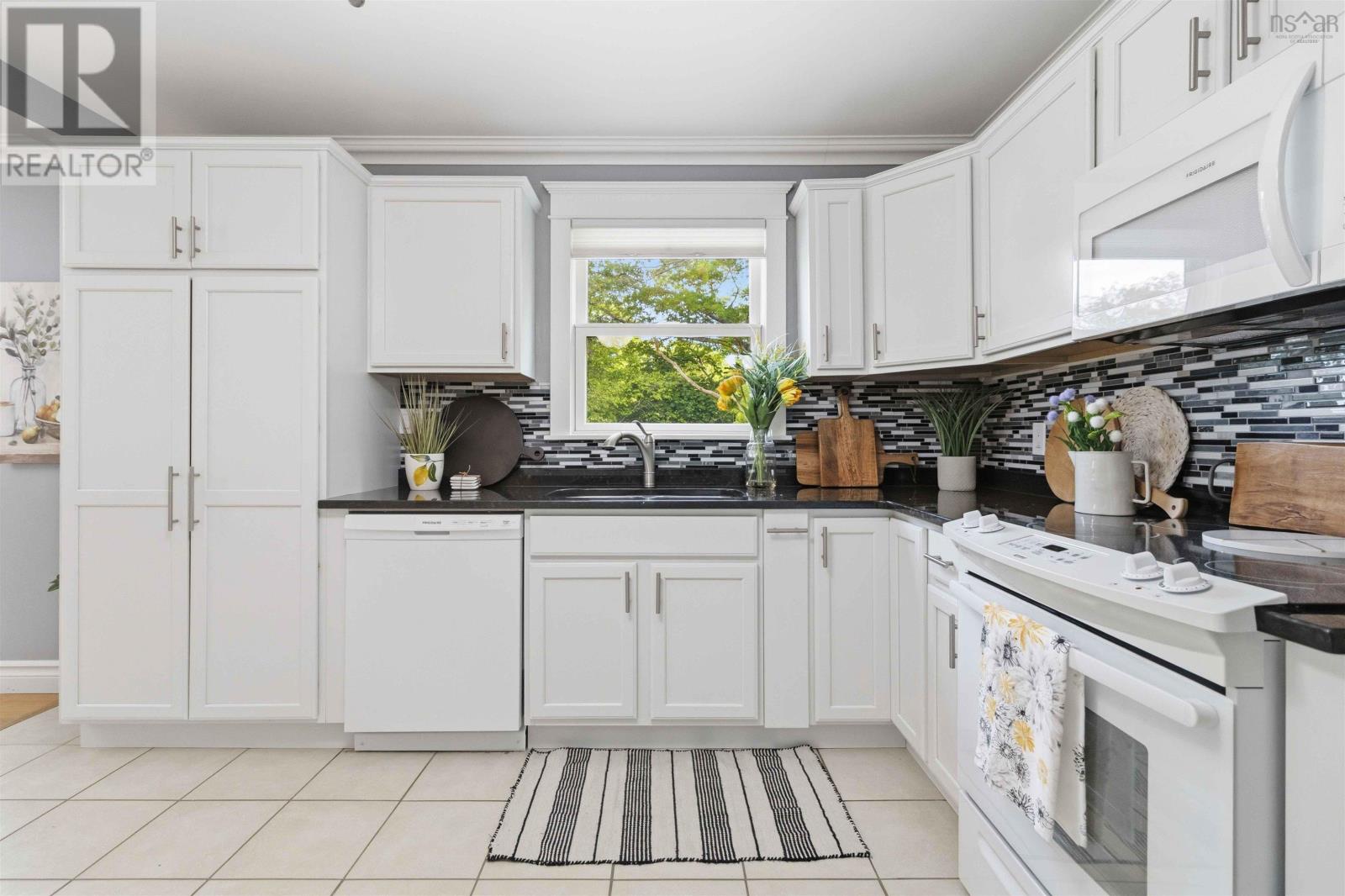 42 Lodge Drive, Halifax, Nova Scotia B3M 2G7 - Photo 8 - 202614180