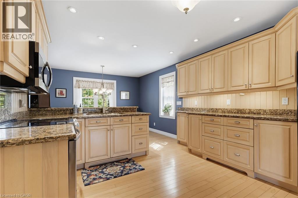 5276 Dickenson Road E, Hamilton, Ontario  L0R 1P0 - Photo 12 - 40845838