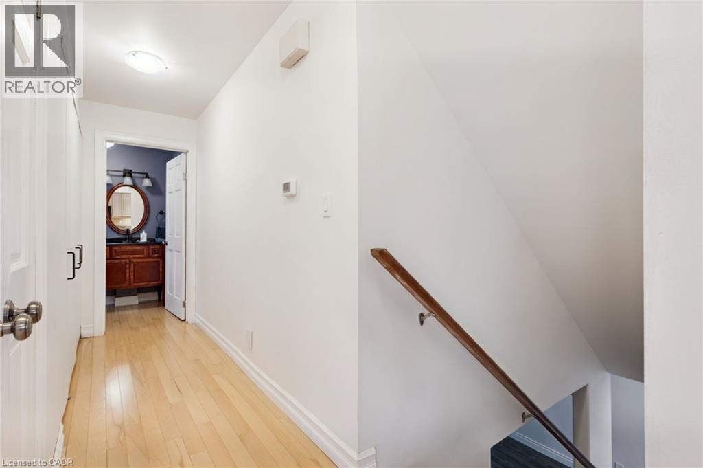 5276 Dickenson Road E, Hamilton, Ontario  L0R 1P0 - Photo 16 - 40845838