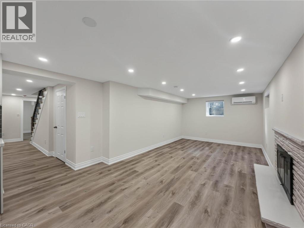 2130 Greenhurst Avenue Unit# Lower, Mississauga, Ontario  L4X 1J6 - Photo 7 - 40853189