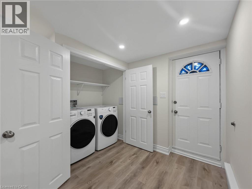 2130 Greenhurst Avenue Unit# Lower, Mississauga, Ontario  L4X 1J6 - Photo 8 - 40853189