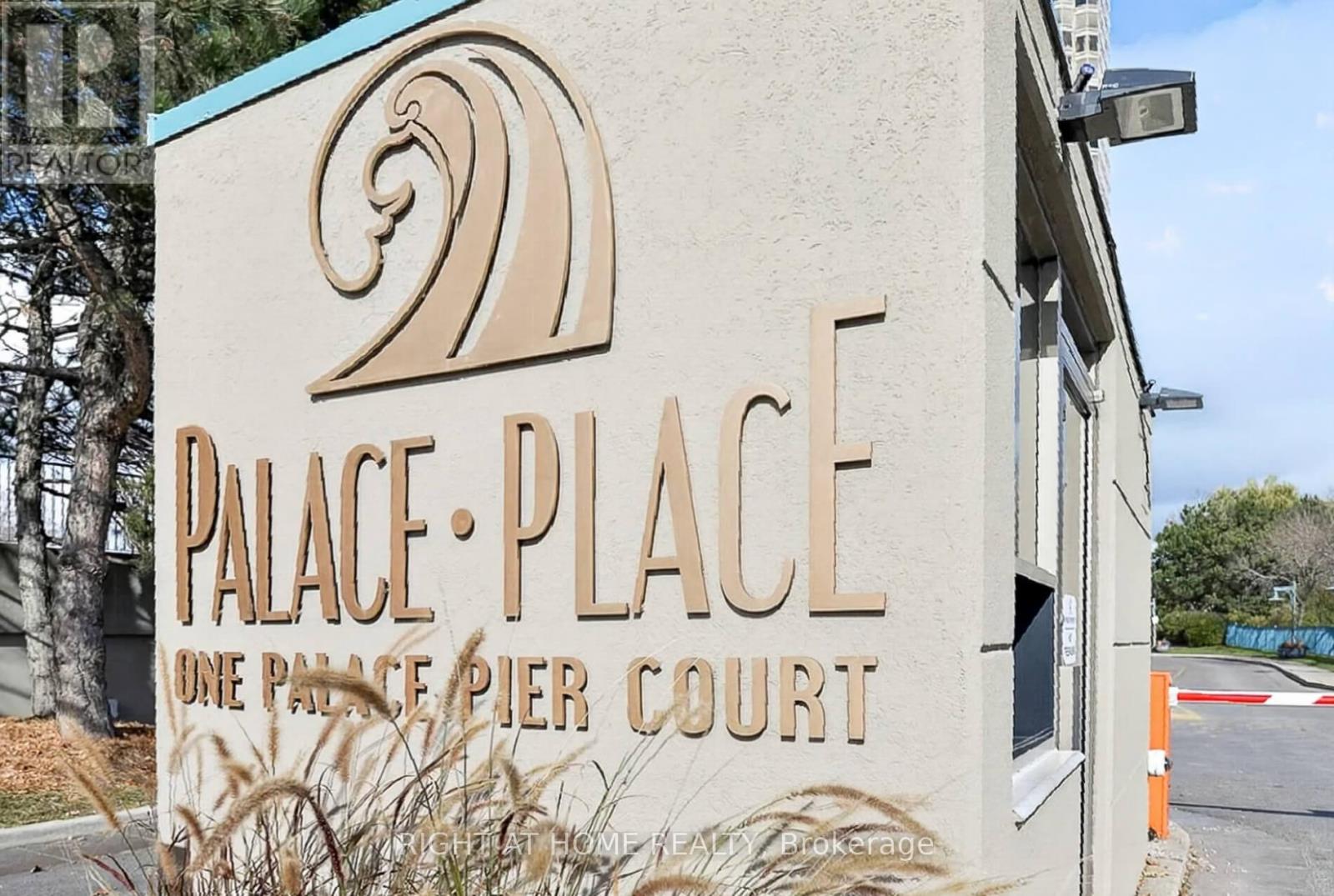 607 - 1 Palace Pier Court, Toronto, Ontario  M8V 3W9 - Photo 2 - W13638296