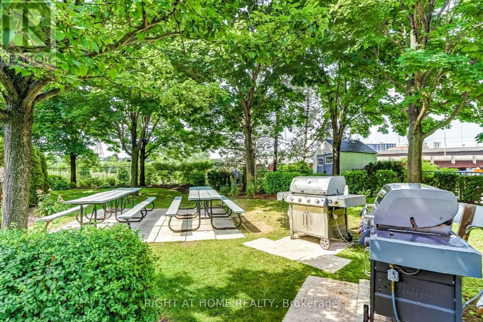 607 - 1 Palace Pier Court, Toronto, Ontario  M8V 3W9 - Photo 43 - W13638296