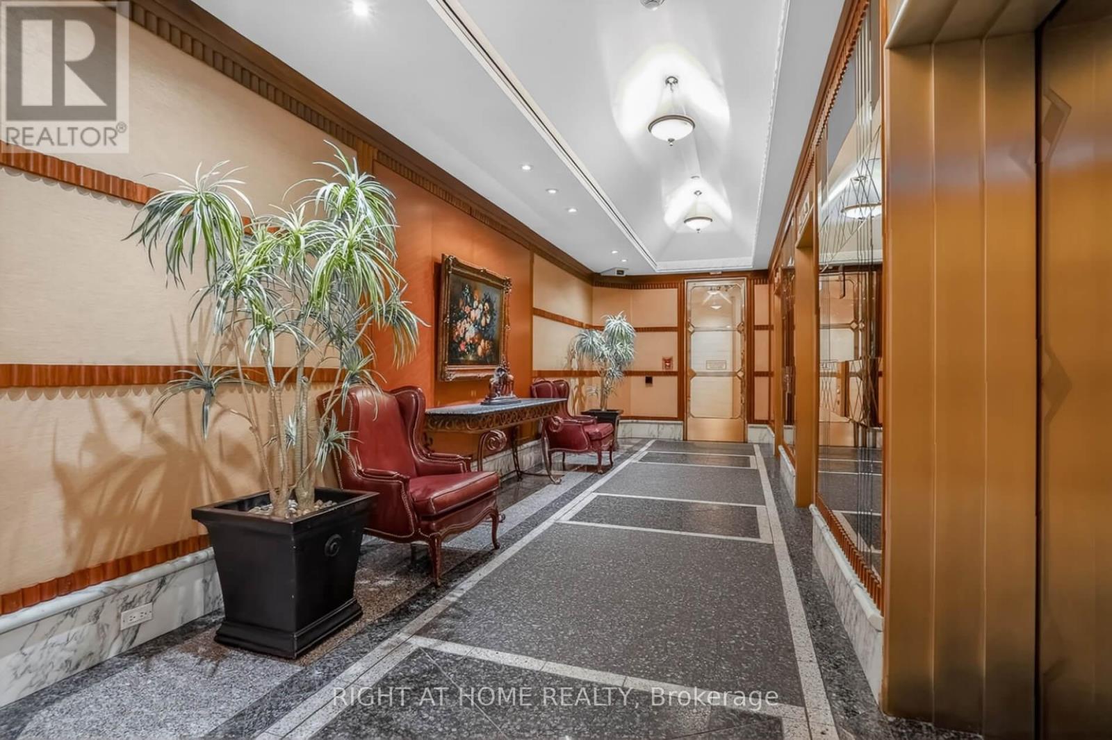 607 - 1 Palace Pier Court, Toronto, Ontario  M8V 3W9 - Photo 5 - W13638296
