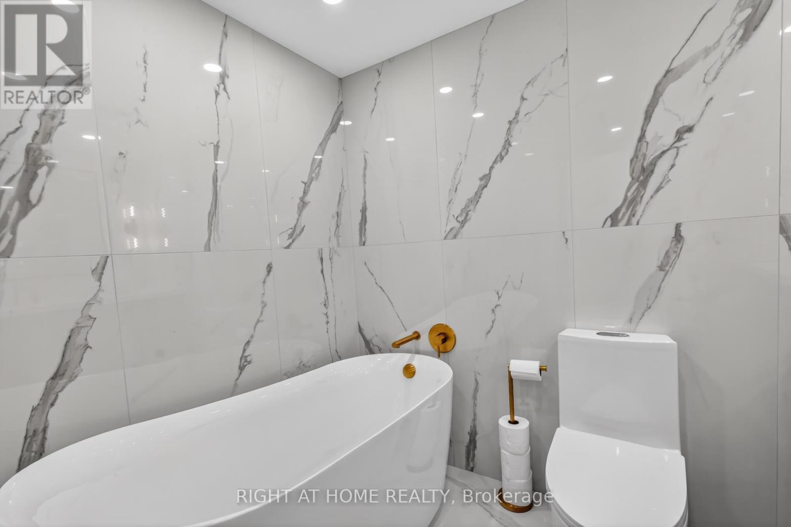 607 - 1 Palace Pier Court, Toronto, Ontario  M8V 3W9 - Photo 7 - W13638296