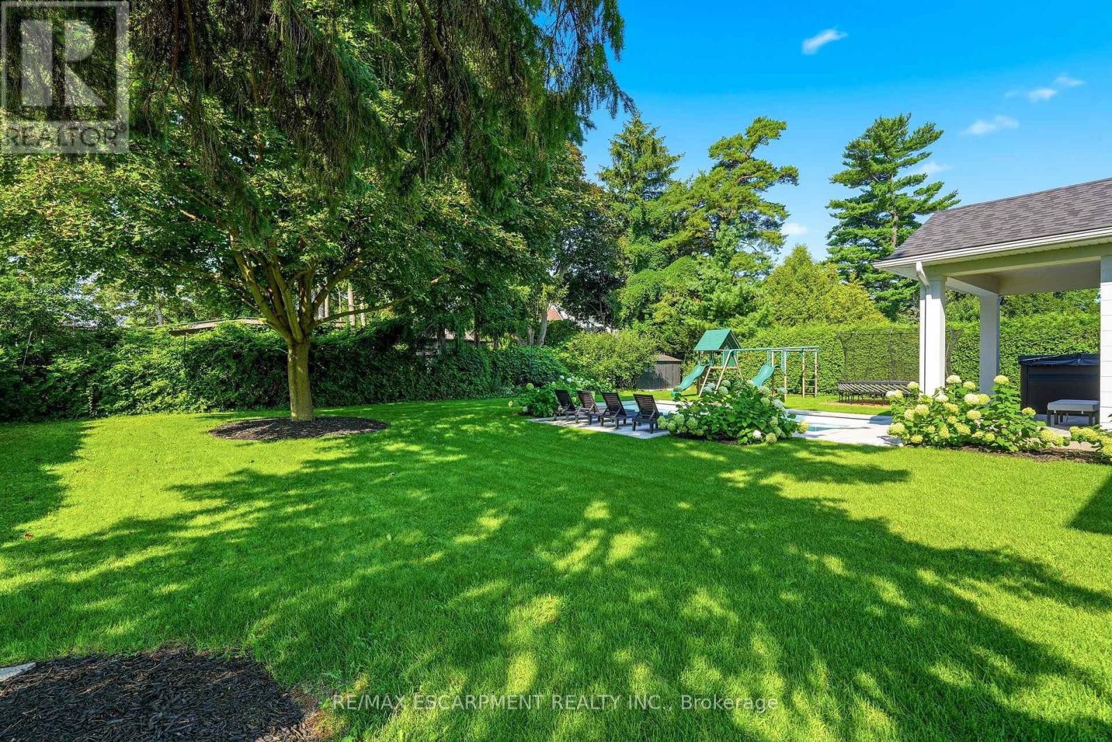 940 Gorton Avenue, Burlington, Ontario  L7T 1S5 - Photo 47 - W13638300
