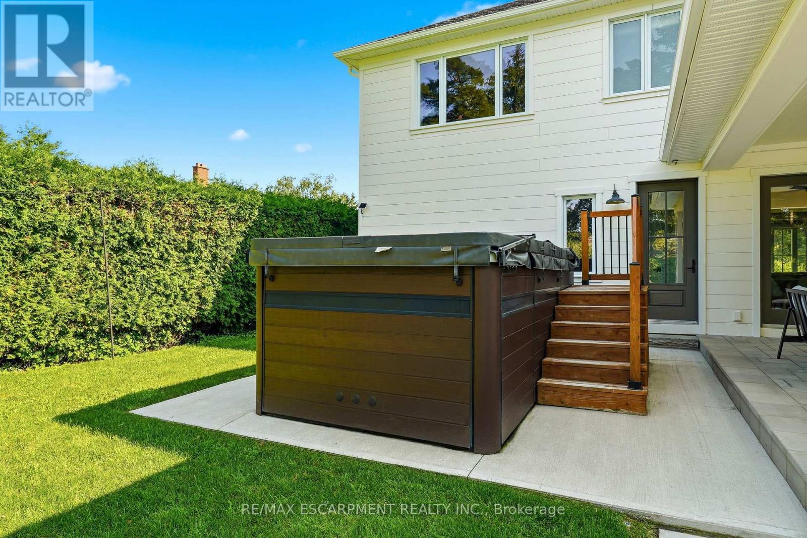 940 Gorton Avenue, Burlington, Ontario  L7T 1S5 - Photo 48 - W13638300