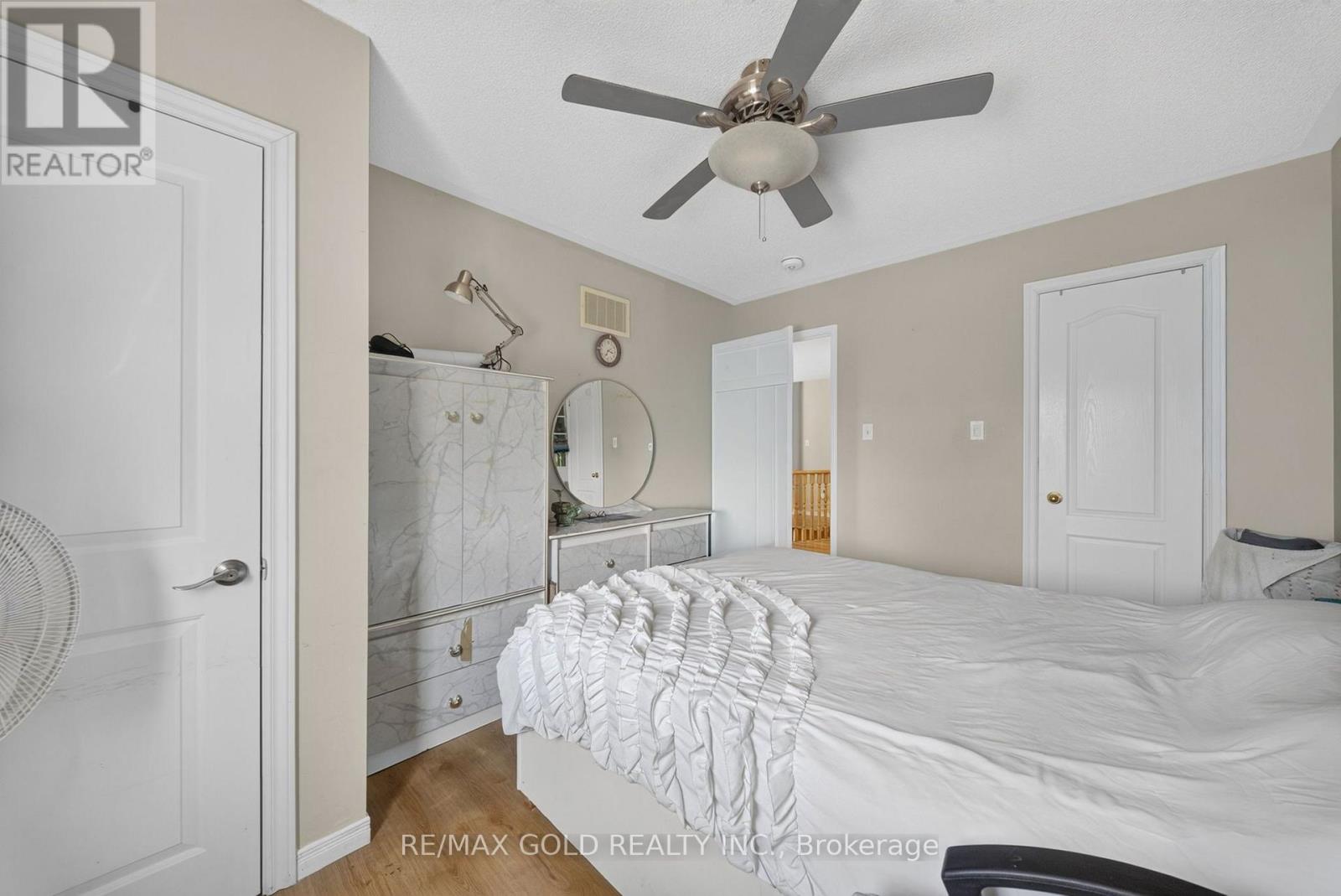 4 Sunnyview Road, Brampton, Ontario  L7A 3E3 - Photo 32 - W13638206