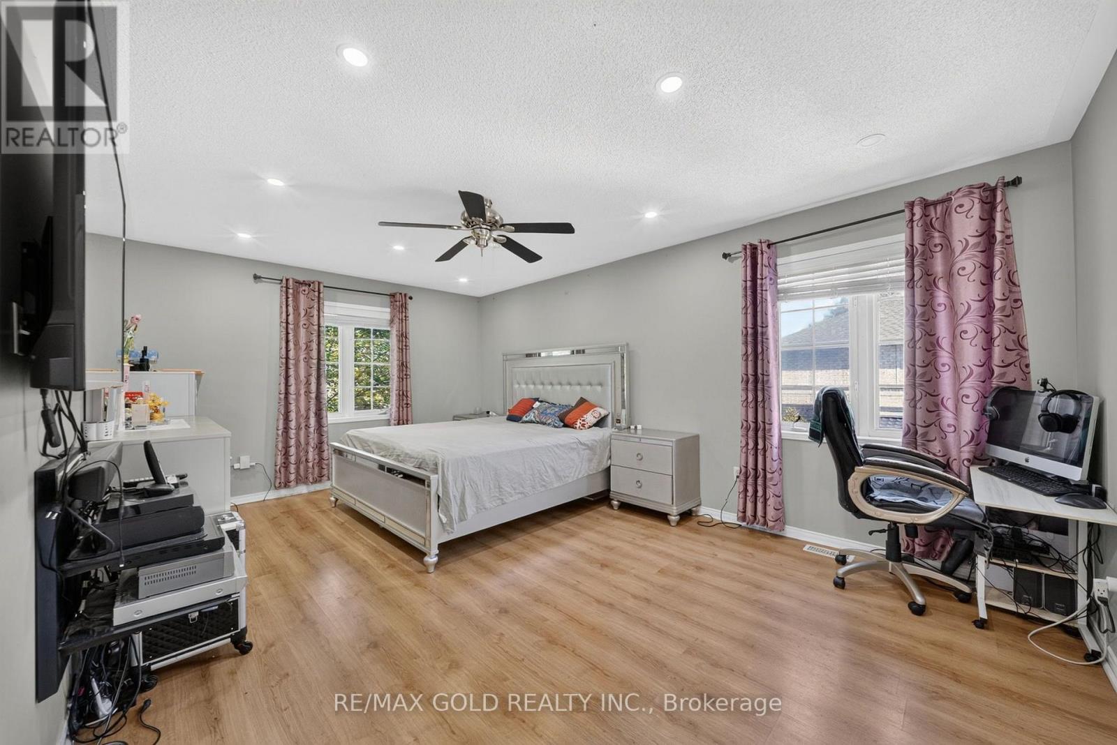 4 Sunnyview Road, Brampton, Ontario  L7A 3E3 - Photo 19 - W13638206