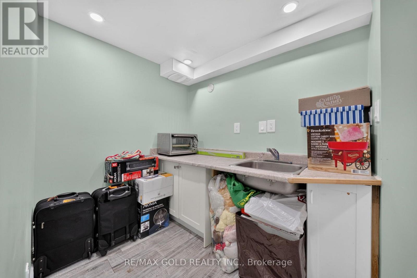 4 Sunnyview Road, Brampton, Ontario  L7A 3E3 - Photo 45 - W13638206