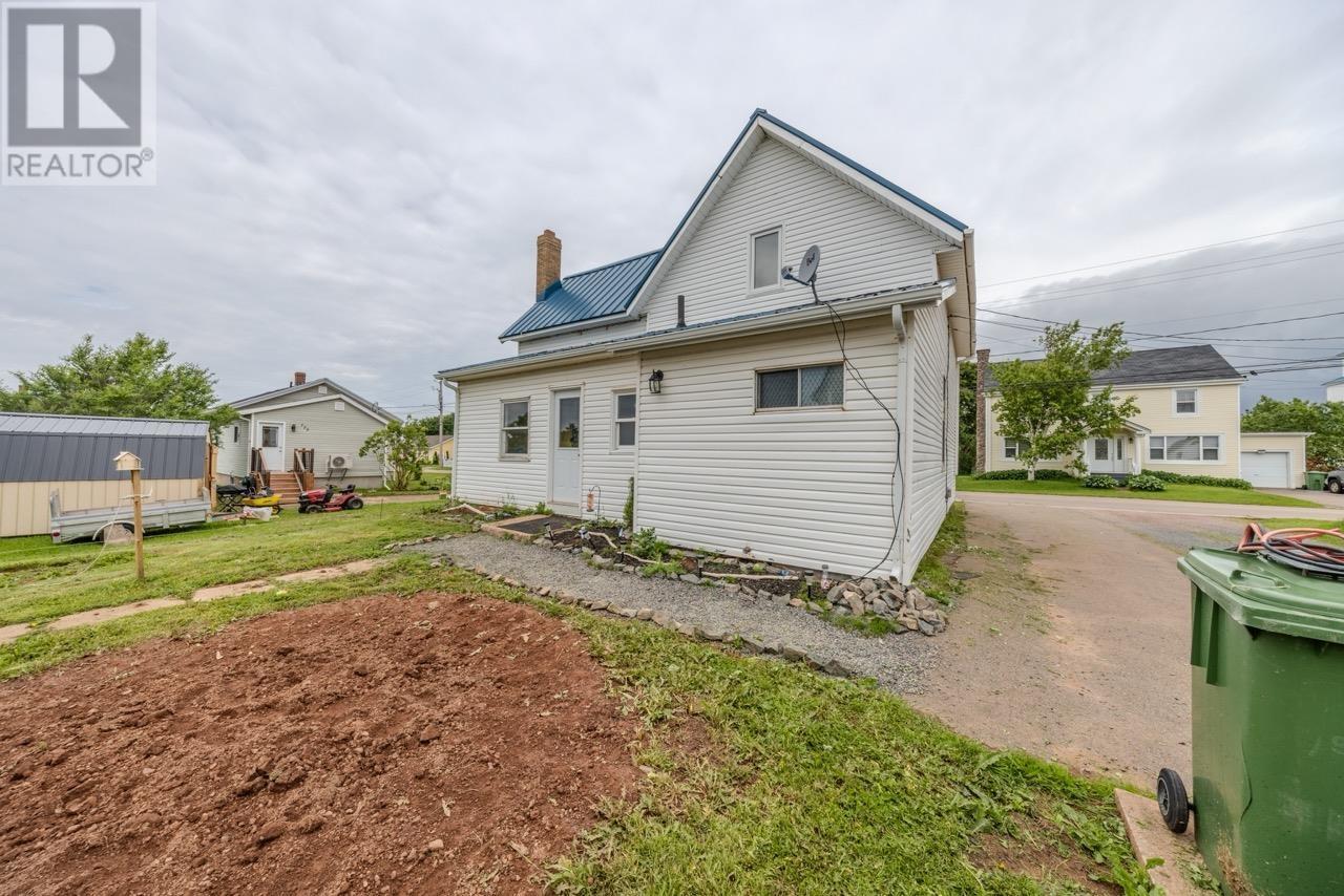 172 Main Street, Borden-Carleton, Prince Edward Island  C0B 1X0 - Photo 3 - 202619596